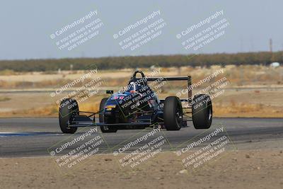 media/Oct-29-2022-CalClub SCCA (Sat) [[e05833b2e9]]/Race Group 2/Qualifying (Sweeper)/